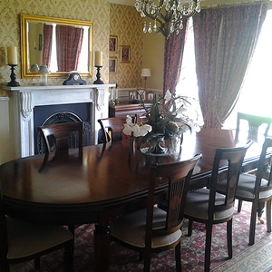 Leitrim Village Bed and Breakfast dining room